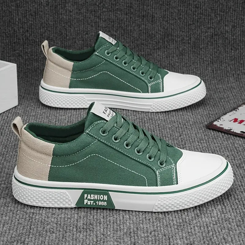 Camden Canvas Trainers™
