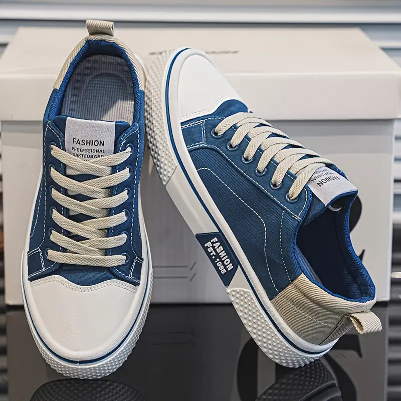 Camden Canvas Trainers™