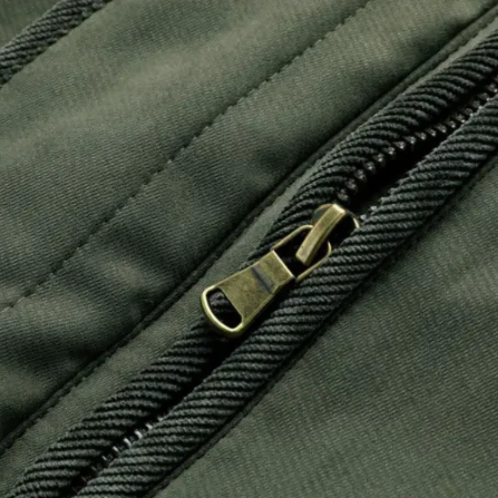Stylish Insulated Outdoor Jacket