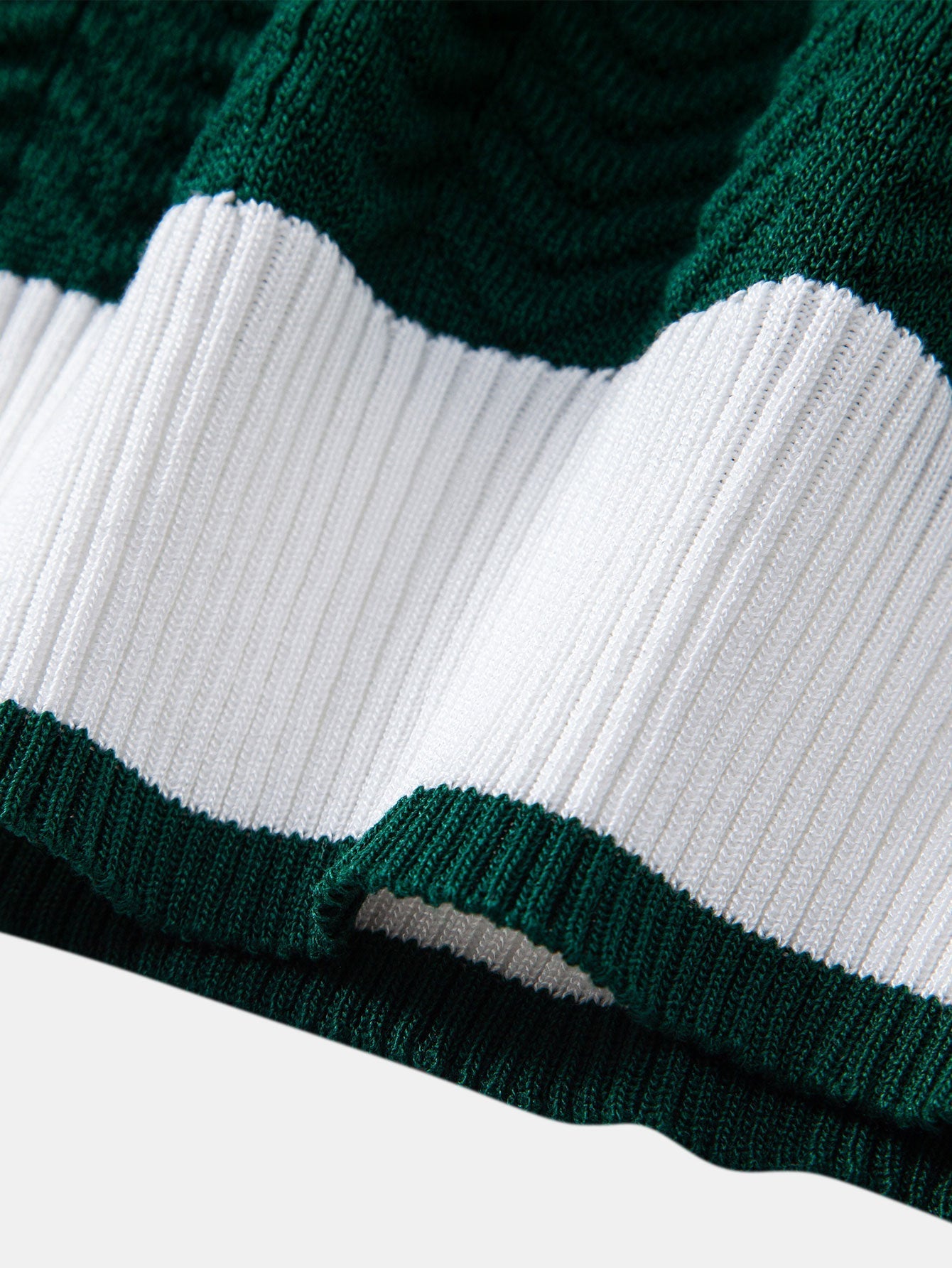 Textured Contrast V-Neck Knit Polo